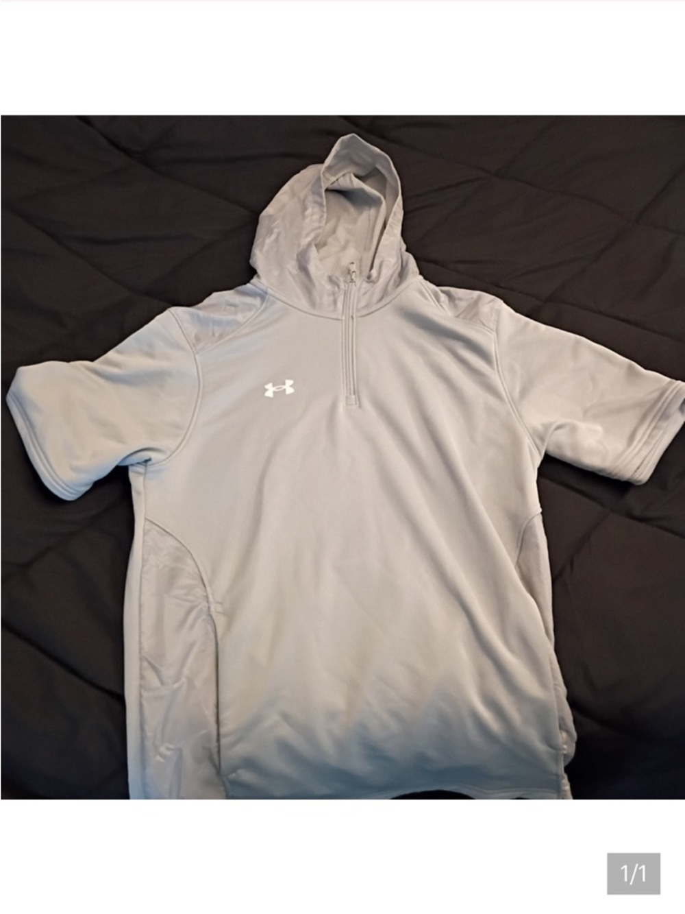 Under Armour Light Gray Short Sleeve Hoodie with Quarter Zip